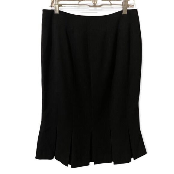 Grace Elements Solid Black Ruffle Hem Skirt - Picture 2 of 6
